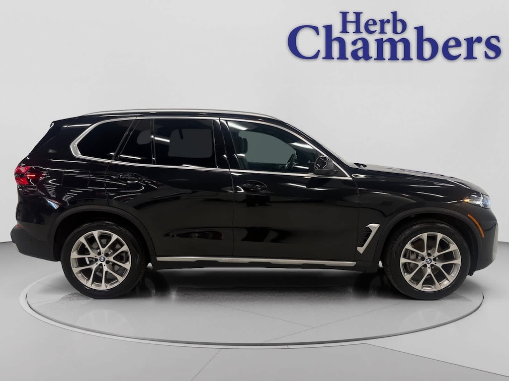 Used 2024 BMW X5 xDrive40i AWD w/ 20" V-Spoke Wheels SUV