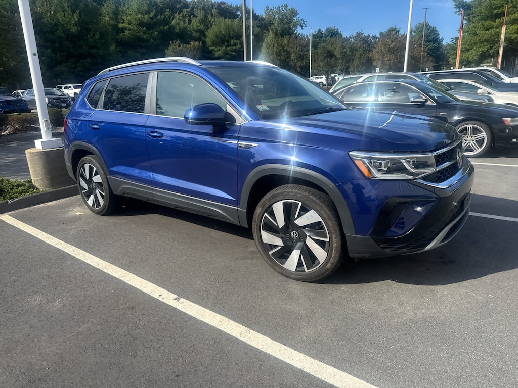 Used 2024 Volkswagen Taos 1.5T SEL AWD Utility