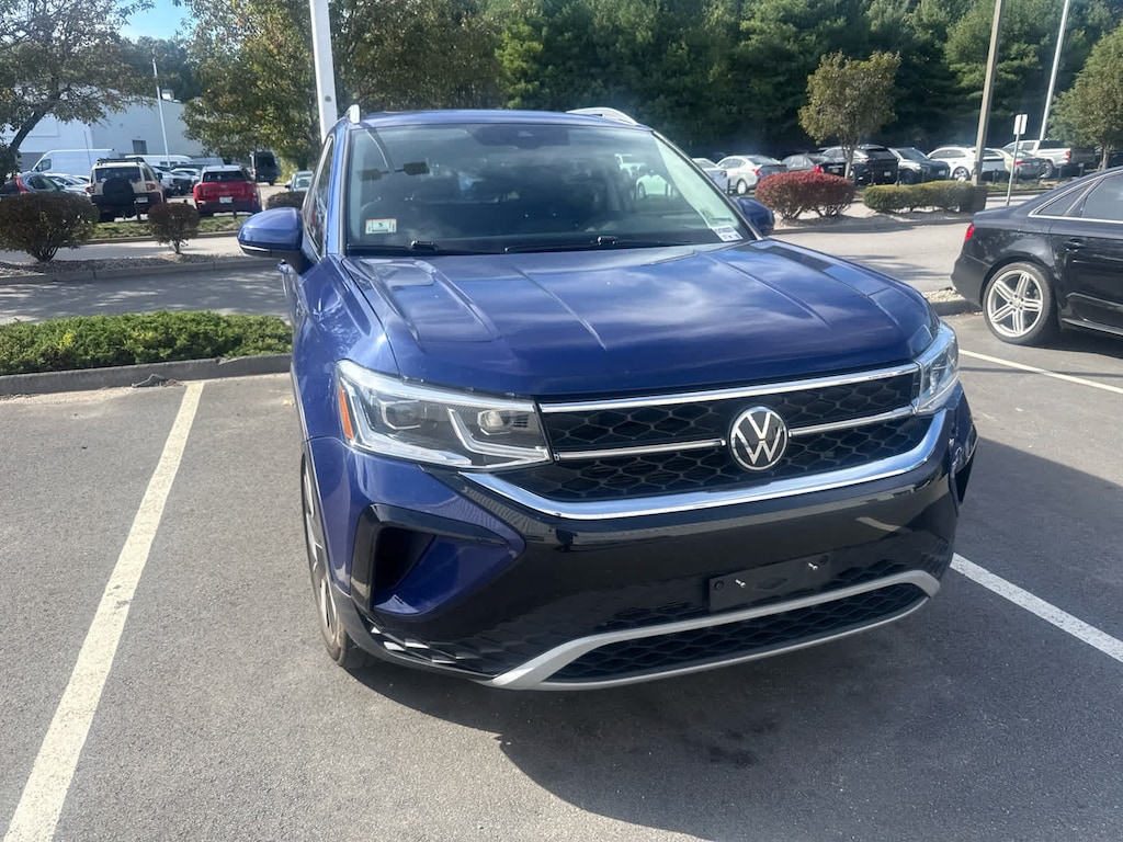 Used 2024 Volkswagen Taos 1.5T SEL AWD Utility