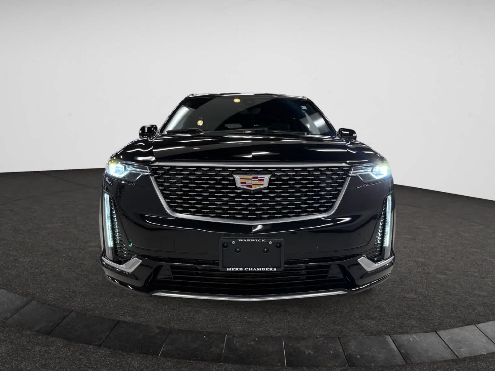 2024 Cadillac XT6 Premium Luxury photo 4