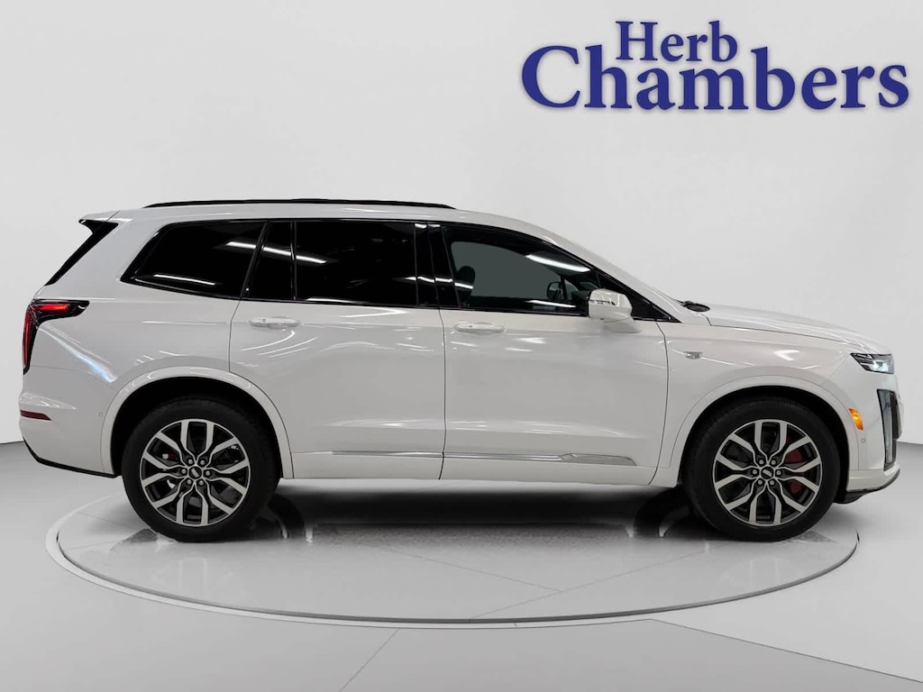 Used 2024 CADILLAC XT6 Sport AWD w/ Technology Package SUV