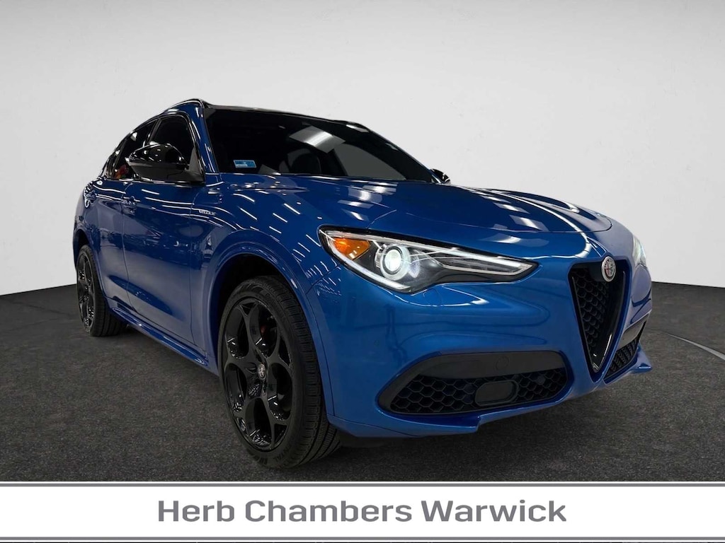 Used 2022 Alfa Romeo Stelvio Veloce