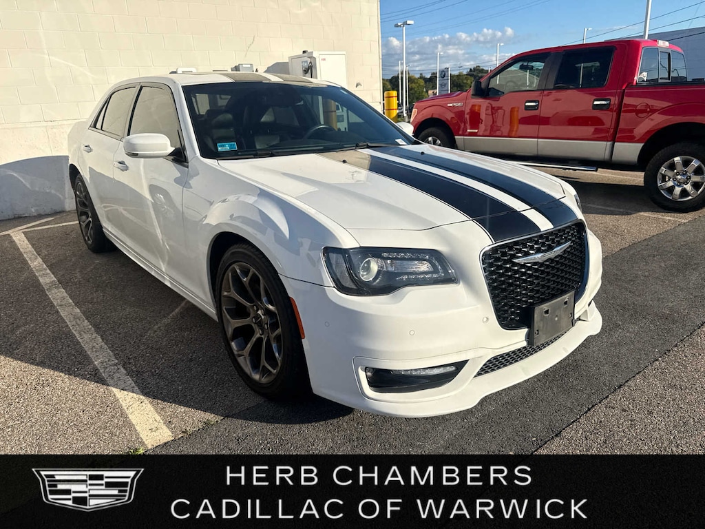 Used 2018 Chrysler 300 S w/ Appearance Package & Premium Group Sedan 4 Dr.