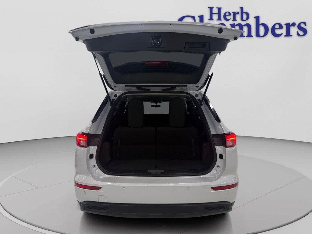 Used 2024 Mitsubishi Outlander ES SUV