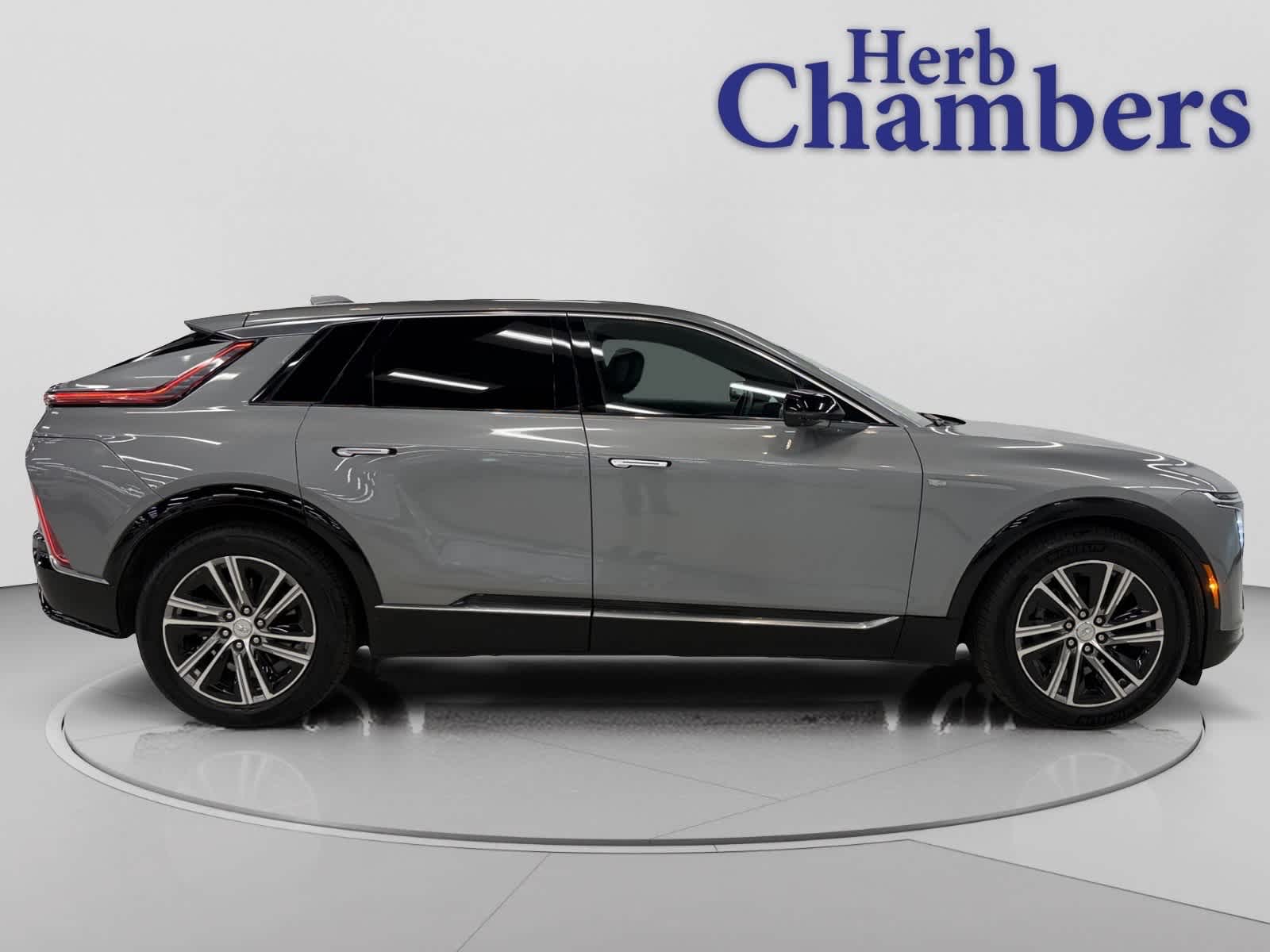 Used 2024 Cadillac LYRIQ Luxury 1 with VIN 1GYKPPRL6RZ108765 for sale in Warwick, RI
