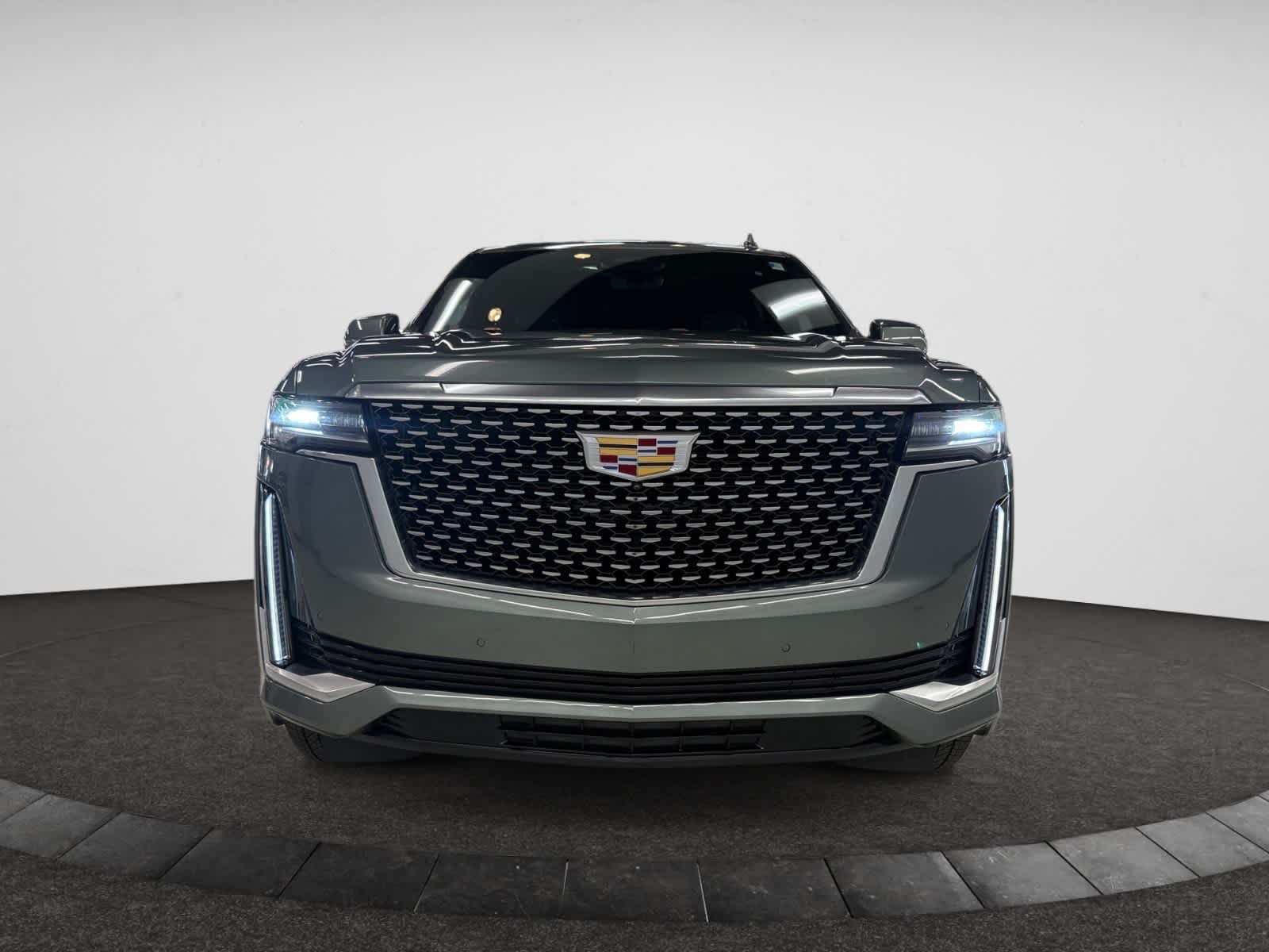 2024 Cadillac Escalade ESV Premium Luxury photo 4