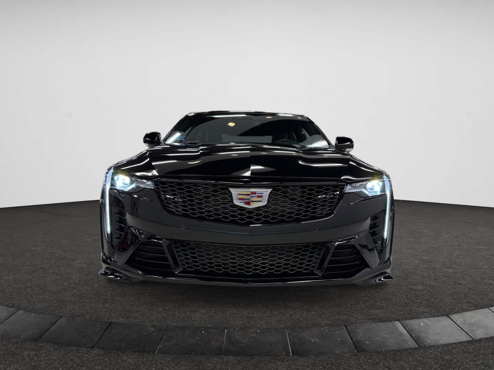 2025 Cadillac CT4 Blackwing photo 2
