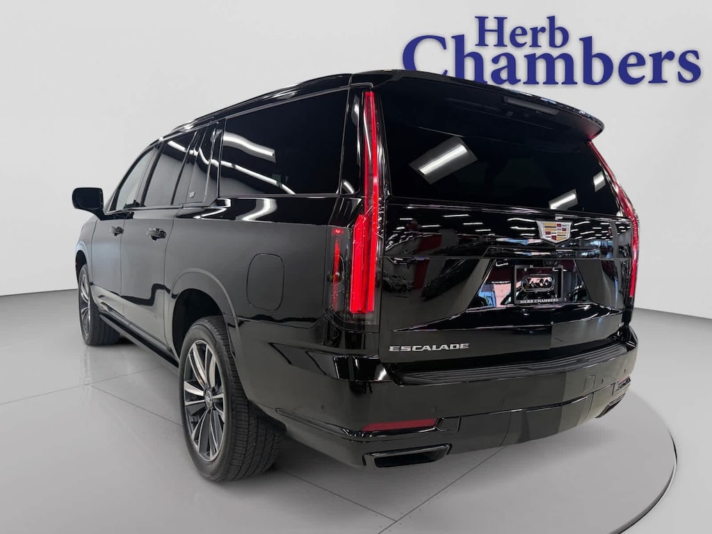 Used 2025 CADILLAC Escalade ESV Sport AWD w/ Power Assist Steps SUV