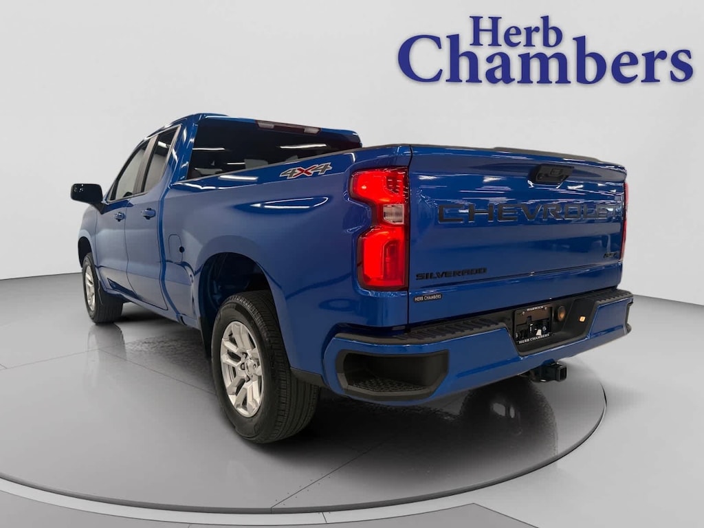 Used 2023 Chevrolet Silverado 1500 RST Double Cab 4WD w/ Dark Essentials Package Double Cab