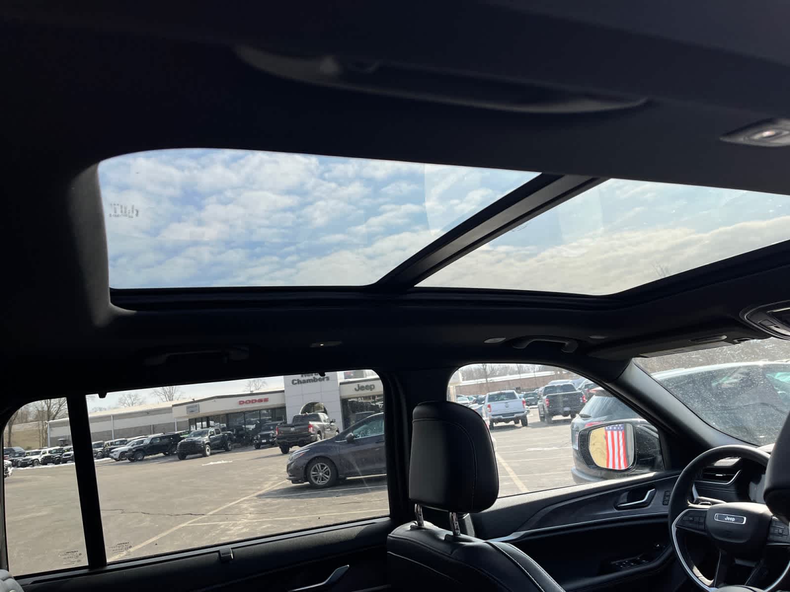 used 2024 Jeep Grand Cherokee L car, priced at $35,039