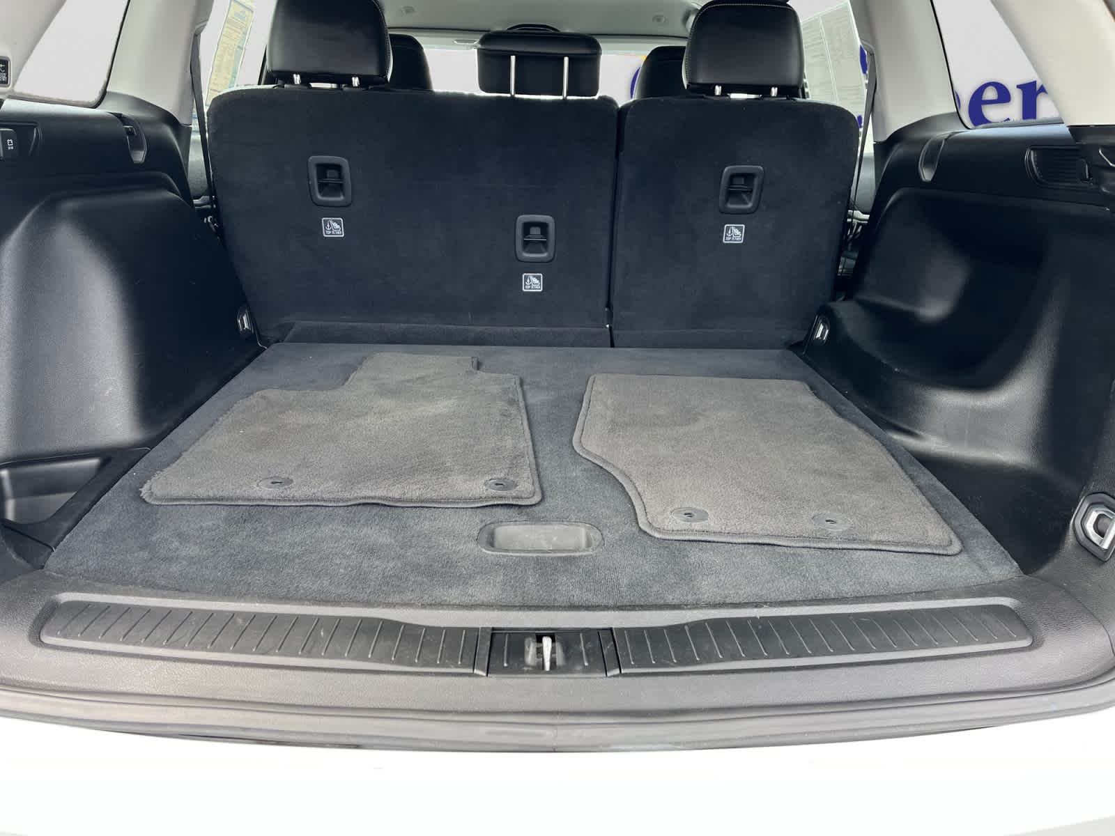 used 2023 Jeep Grand Cherokee car, priced at $28,384