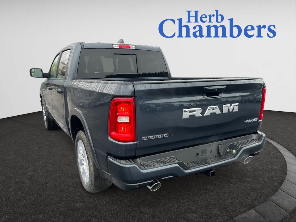 New 2026 Ram 1500 BIG HORN CREW CAB 4X4 5'7 BOX Pickup