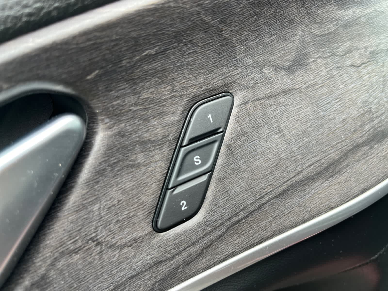 used 2023 Jeep Grand Cherokee car, priced at $33,131