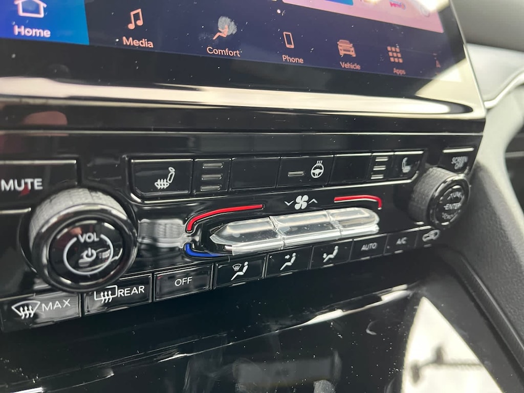 New 2025 Jeep Grand Cherokee LIMITED 4X4 Sport Utility