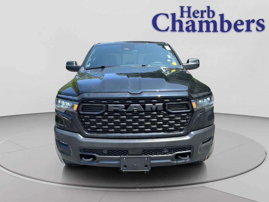 New 2026 Ram 1500 WARLOCK CREW CAB 4X4 5'7 BOX Pickup
