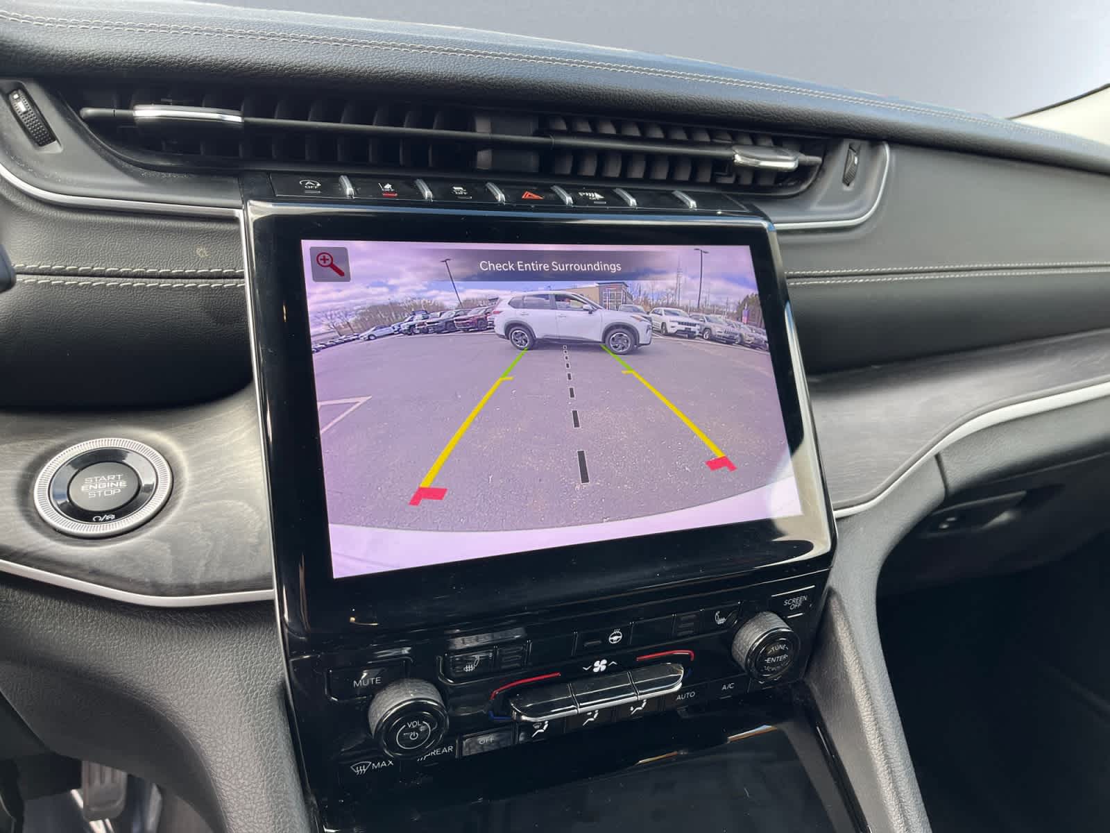 used 2023 Jeep Grand Cherokee car, priced at $28,384