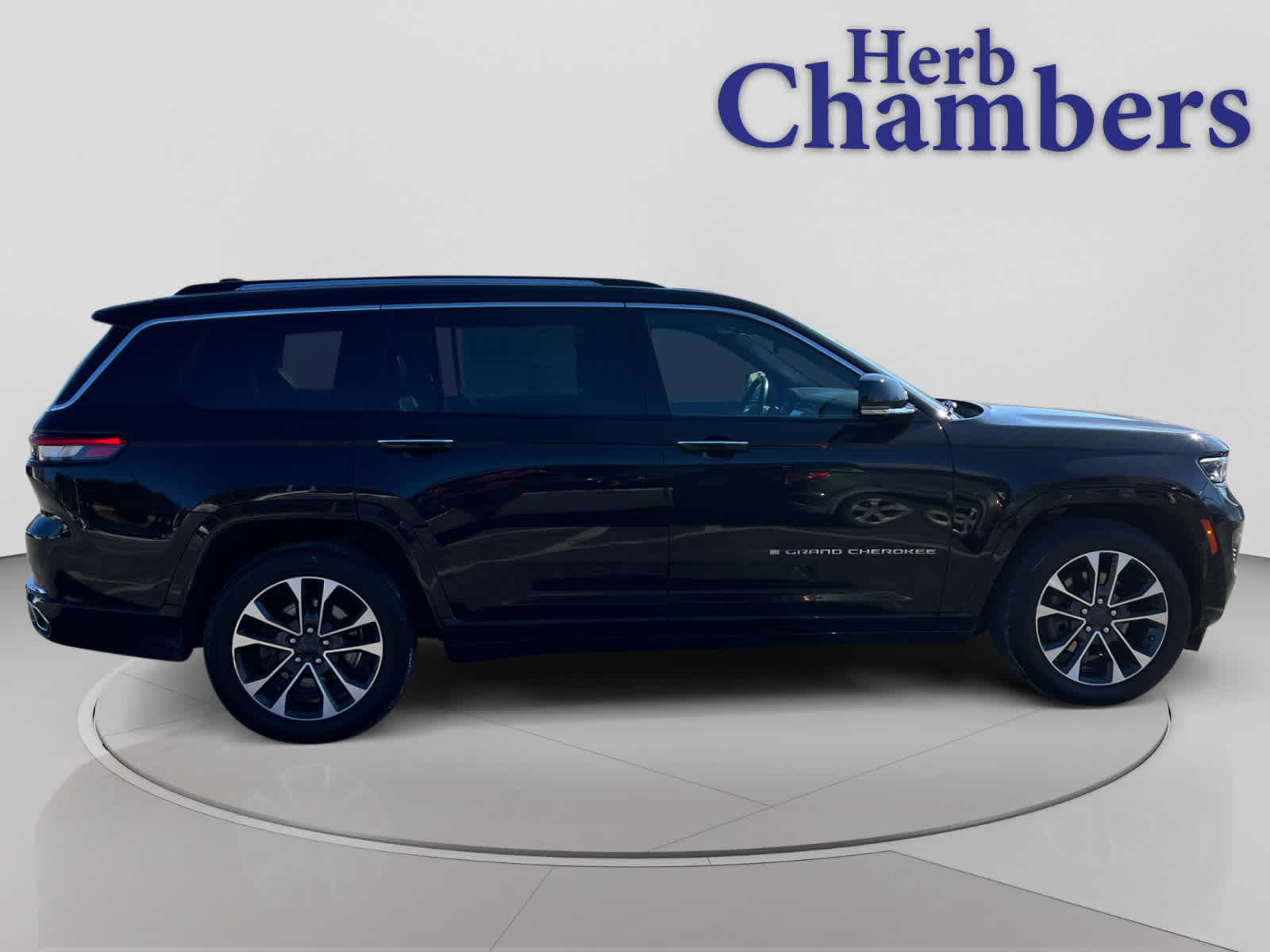 used 2021 Jeep Grand Cherokee L car, priced at $29,275