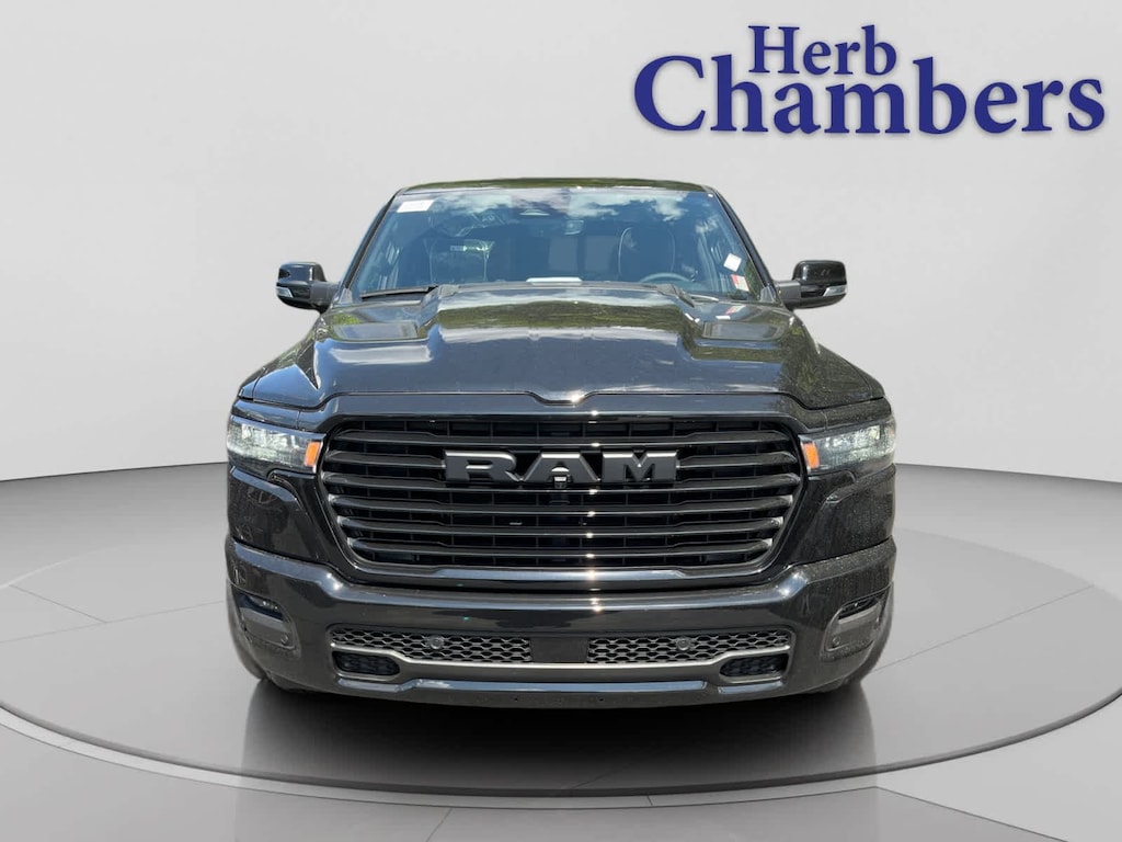 New 2026 Ram 1500 LARAMIE CREW CAB 4X4 5'7 BOX Pickup
