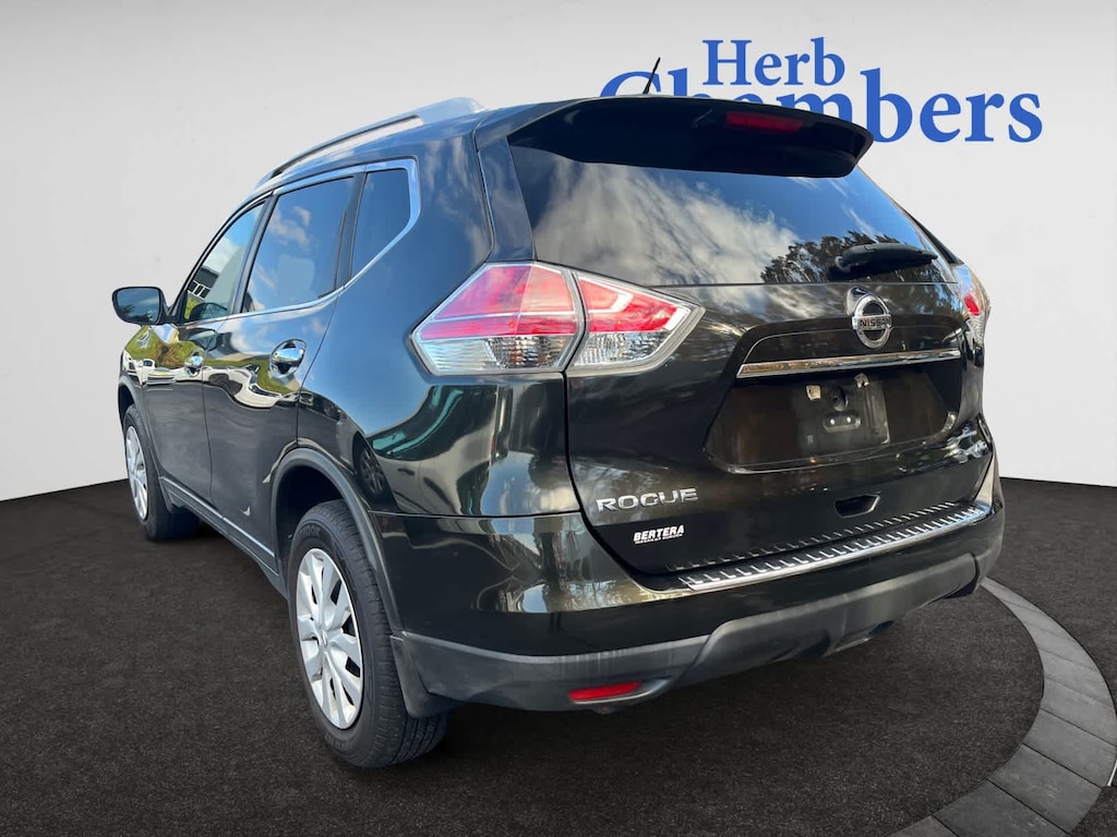 Used 2016 Nissan Rogue S SUV