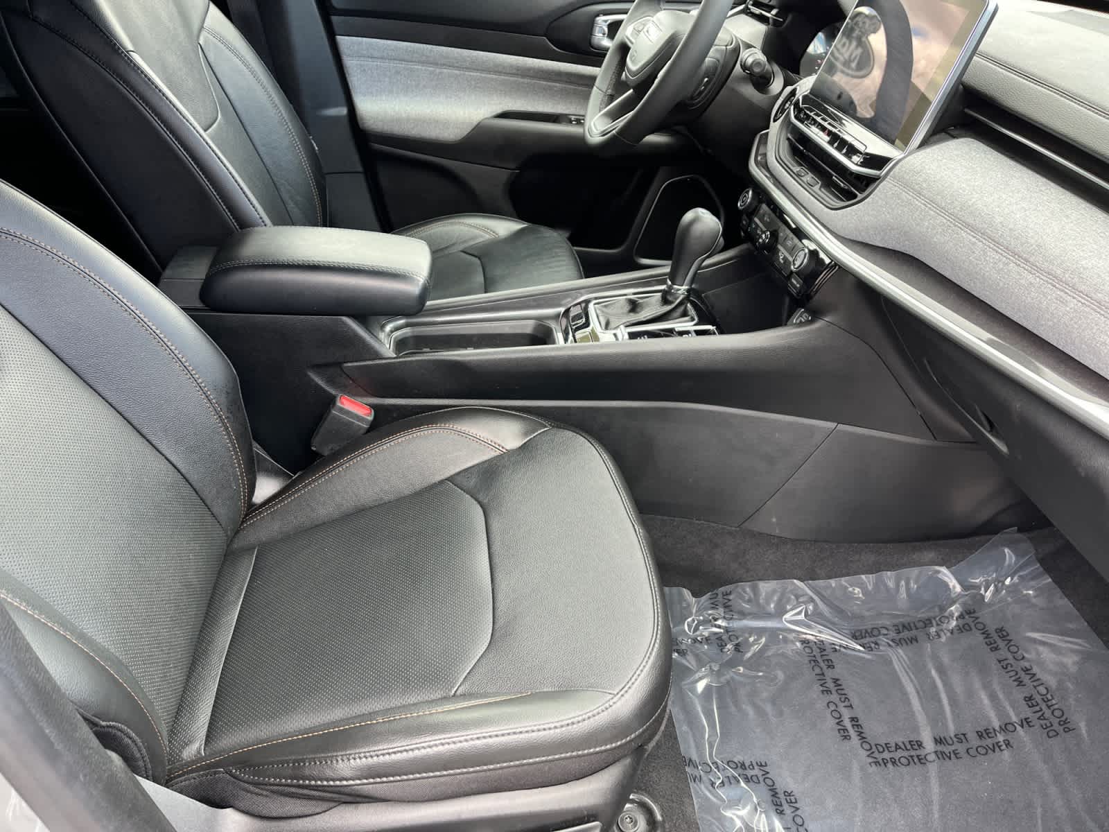 used 2023 Jeep Compass car, priced at $21,915