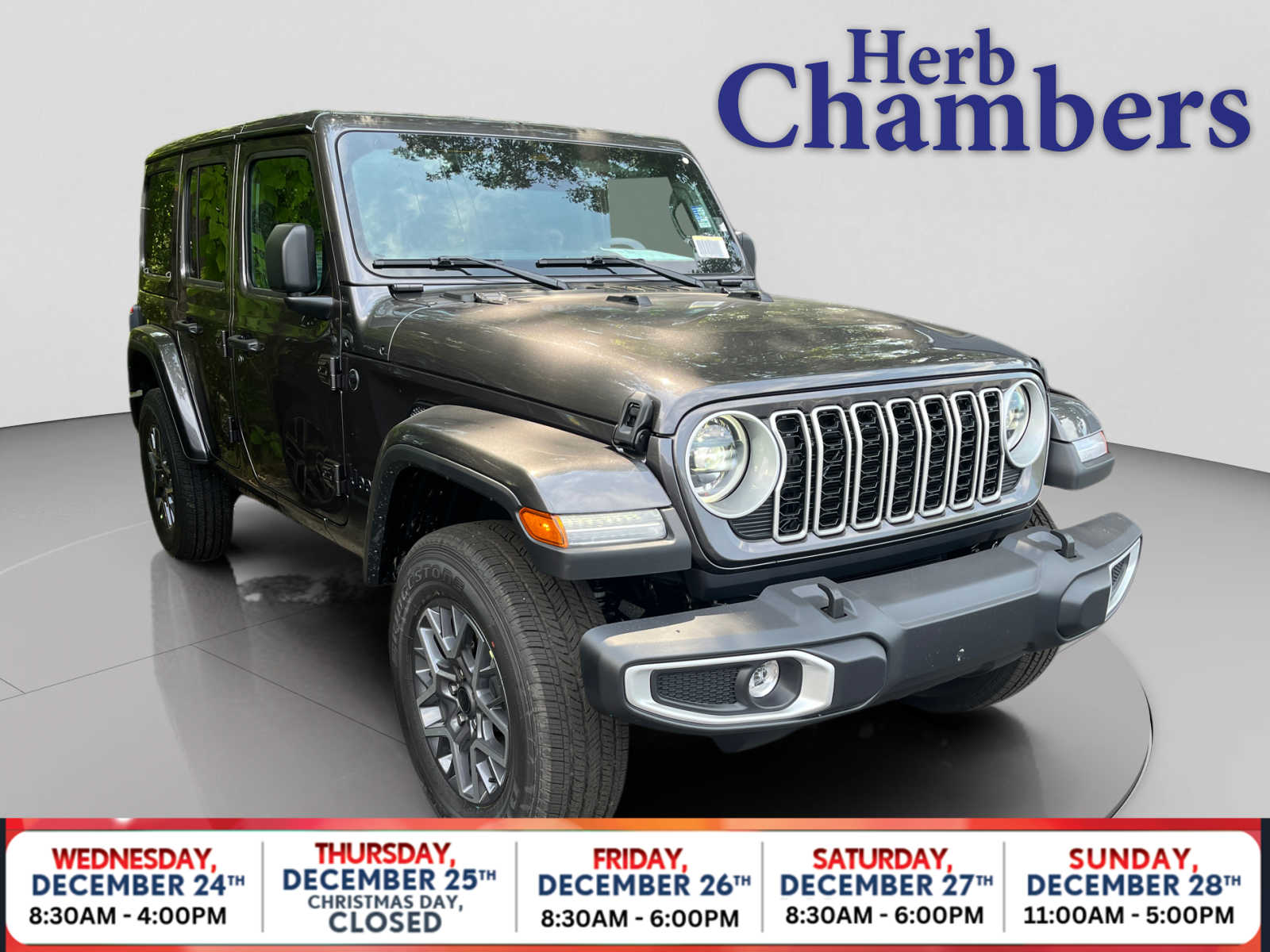 2025 Jeep Wrangler 4-Door Sahara's photo