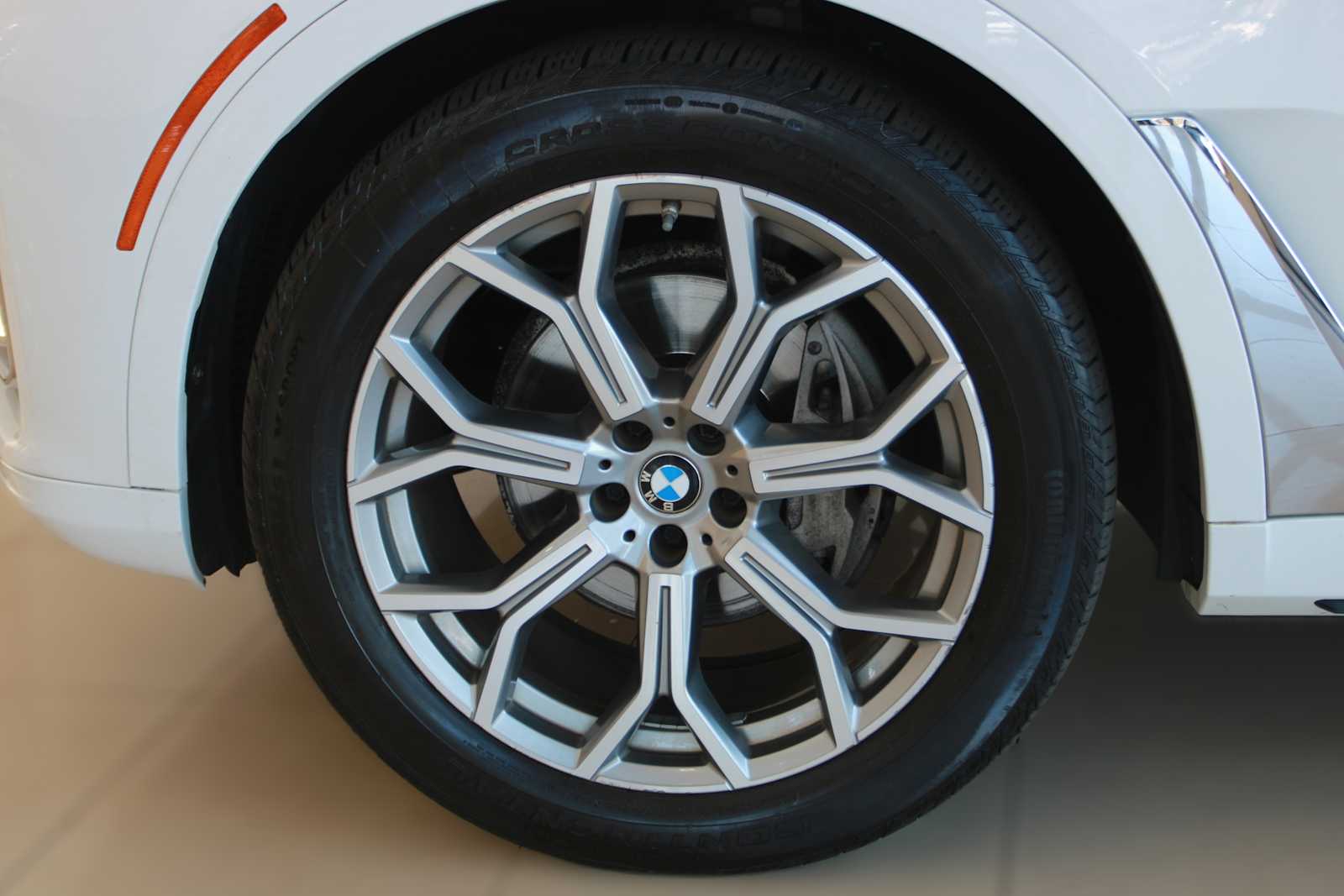 used 2021 BMW X7 xDrive40i car, priced at $34,899
