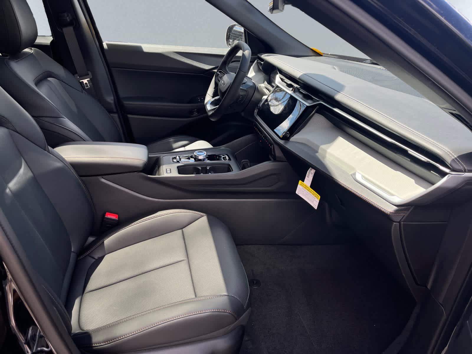 new 2026 Jeep Cherokee car, priced at $44,905