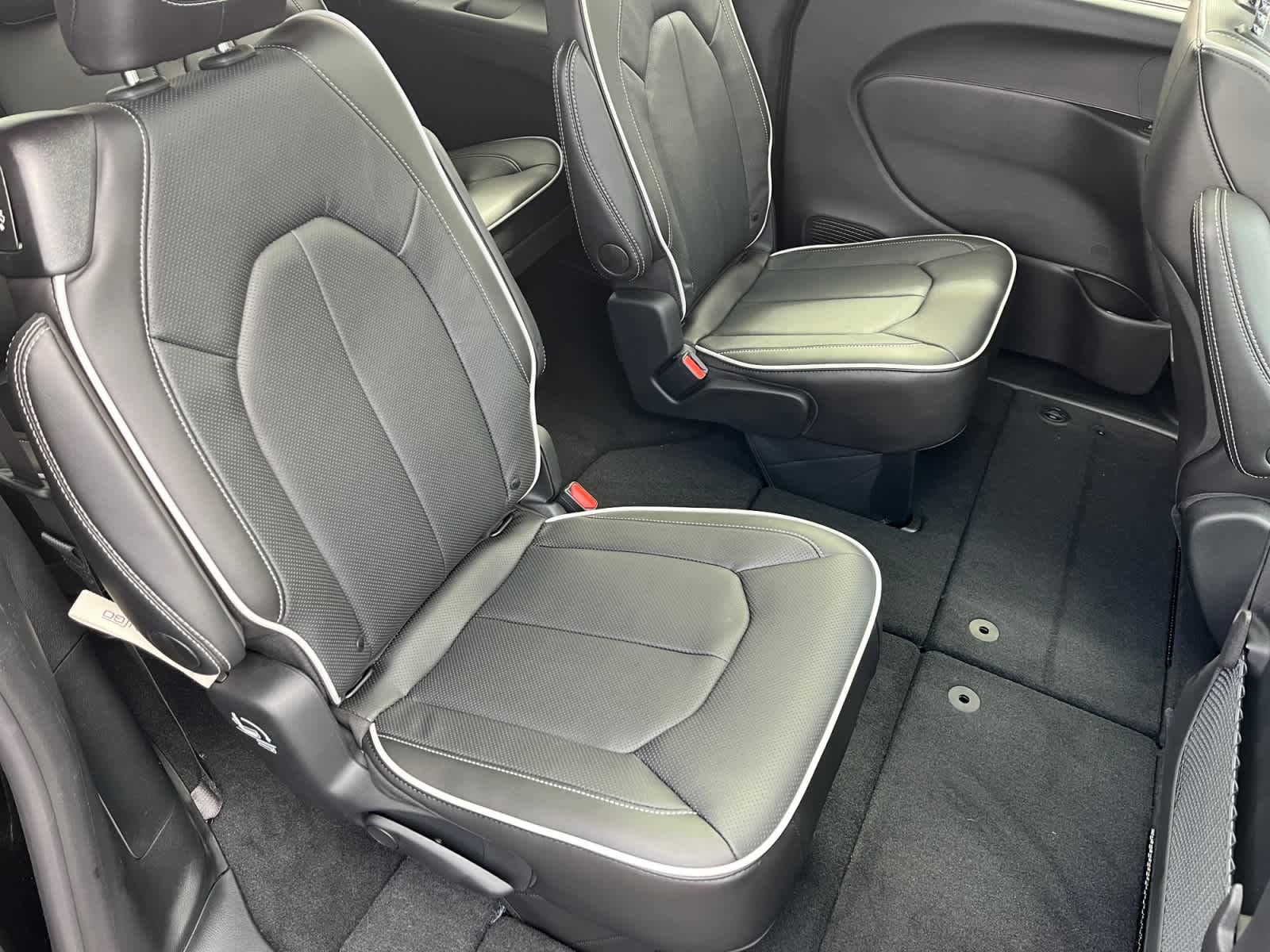 new 2026 Chrysler Pacifica car, priced at $58,460