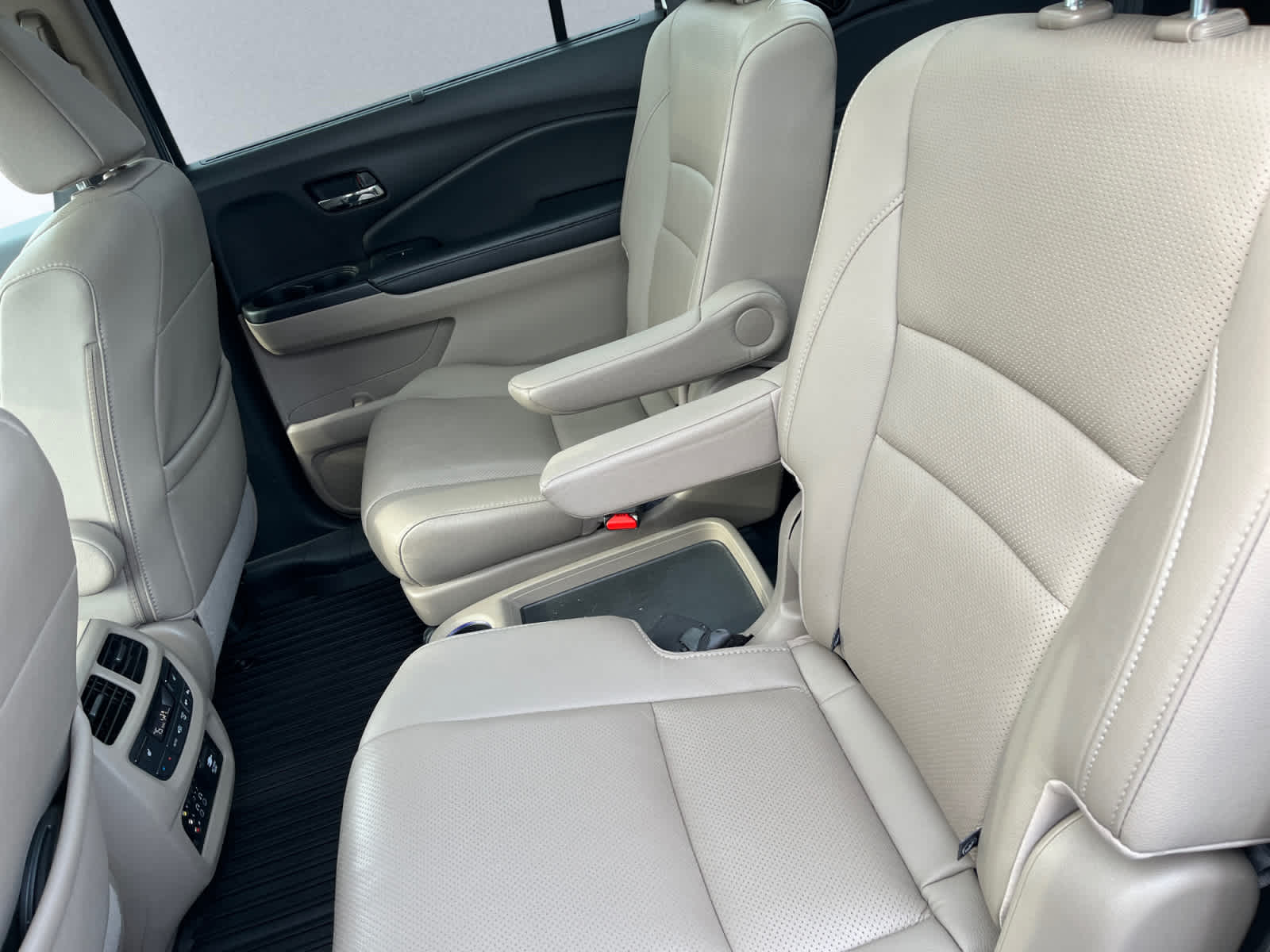 used 2018 Honda Pilot car, priced at $20,597