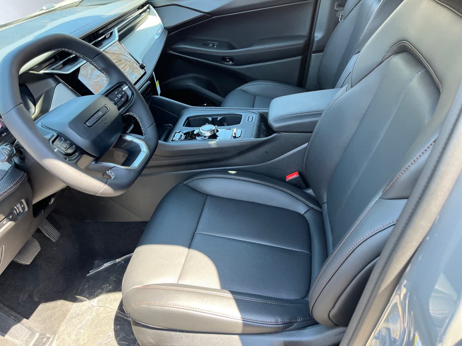 new 2026 Jeep Cherokee car, priced at $43,810