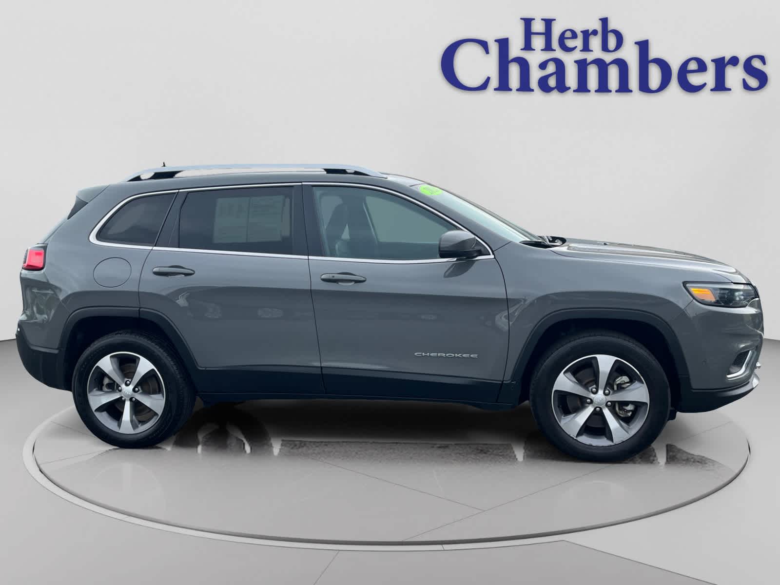 used 2021 Jeep Cherokee car, priced at $20,310