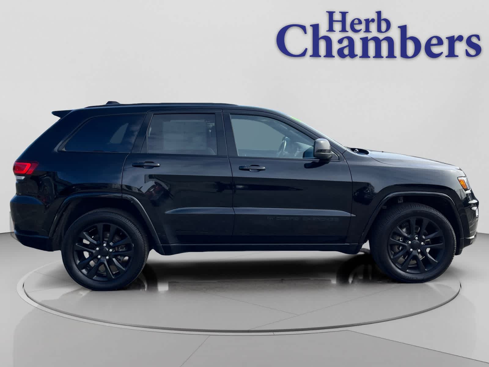 used 2022 Jeep Grand Cherokee WK car, priced at $25,074