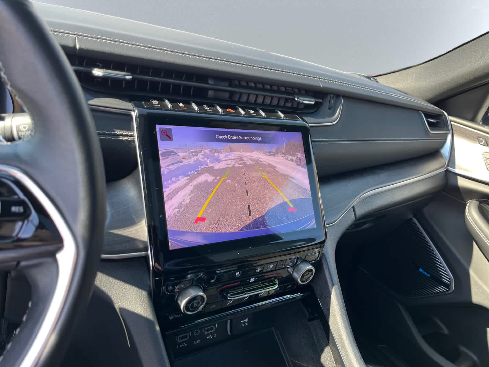 used 2022 Jeep Grand Cherokee car, priced at $32,648