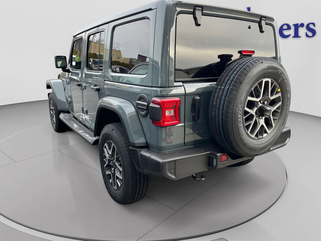 New 2026 Jeep Wrangler 4-DOOR SAHARA Sport Utility