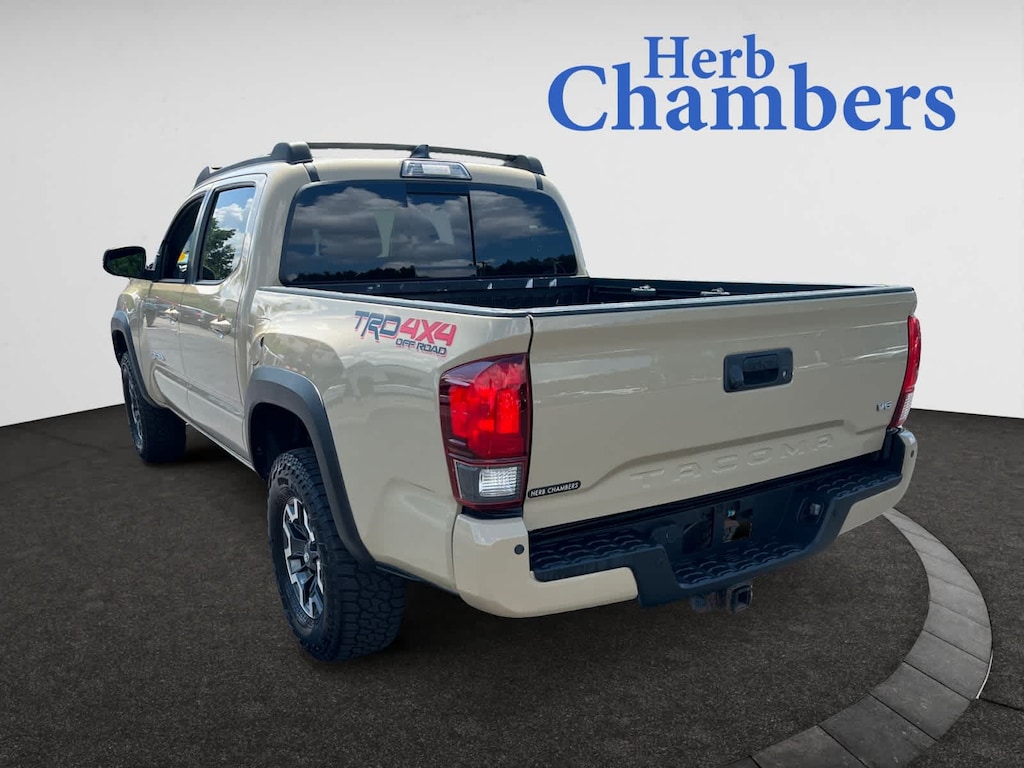 Used 2018 Toyota Tacoma TRD Off Road Double Cab 5 Bed V6 4x4 AT (Natl) Truck Double Cab
