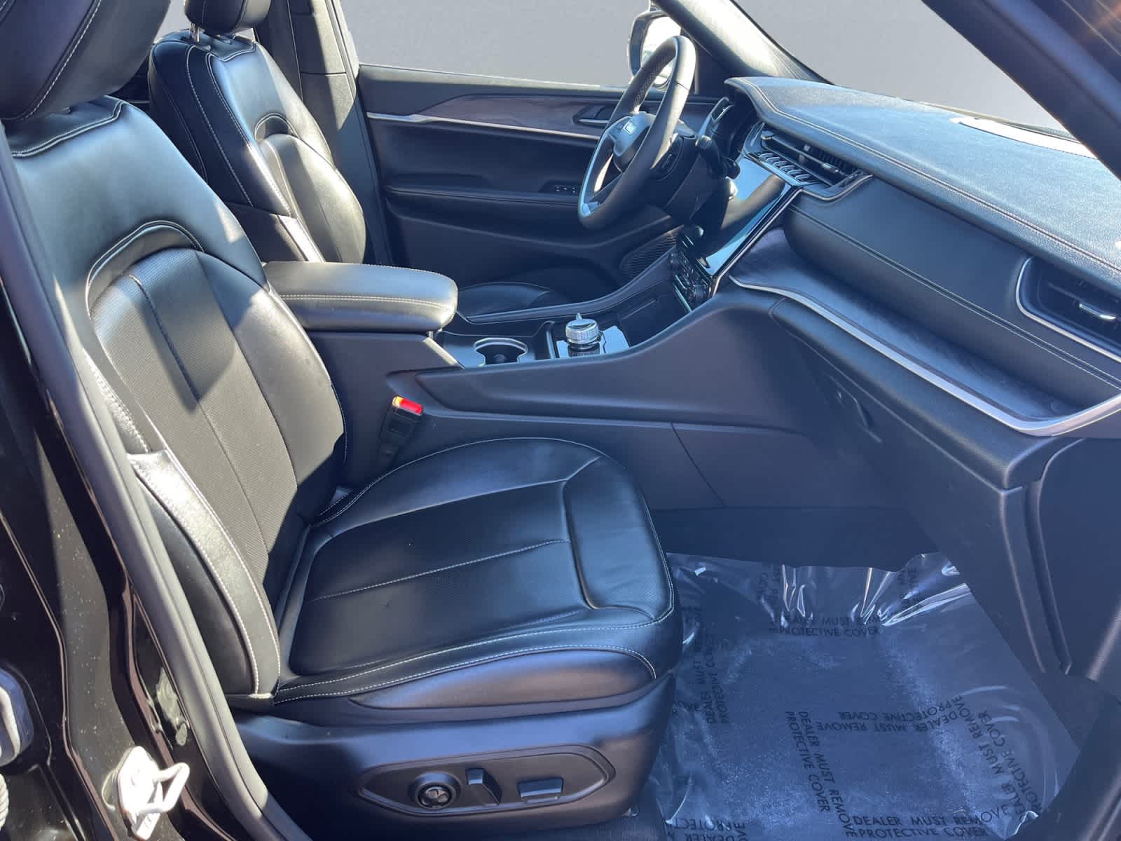 used 2024 Jeep Grand Cherokee L car, priced at $35,143