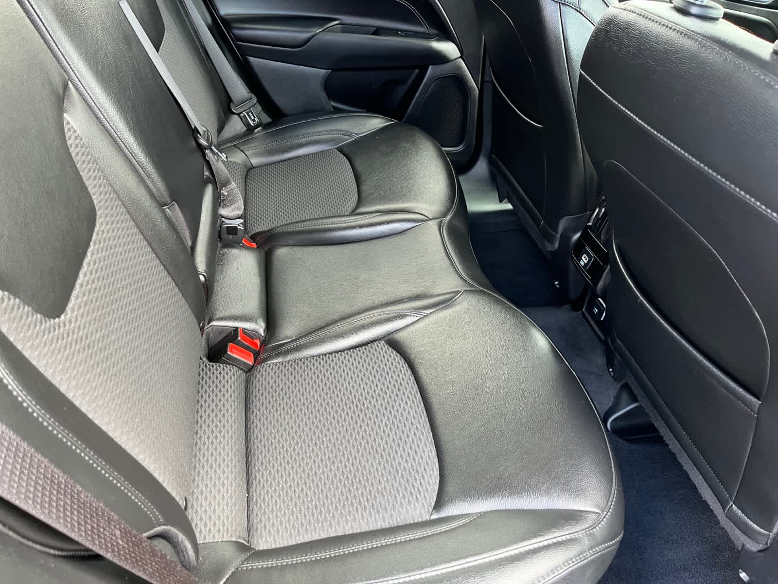 used 2022 Jeep Compass car, priced at $23,412