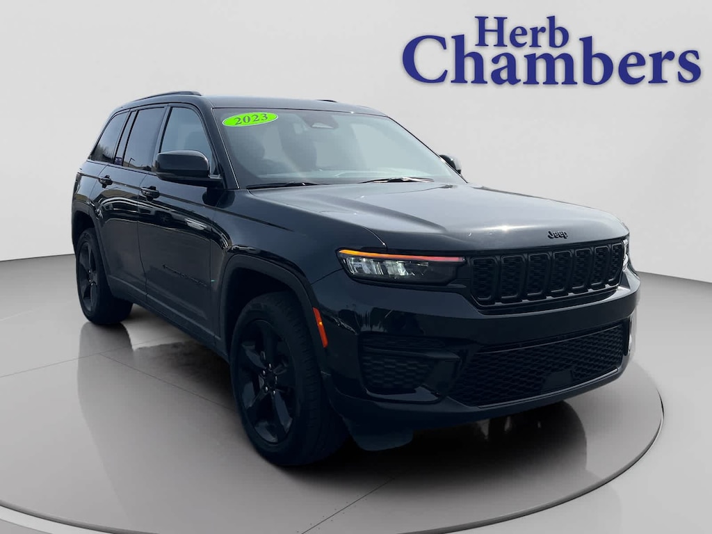 Certified 2023 Jeep Grand Cherokee Altitude SUV