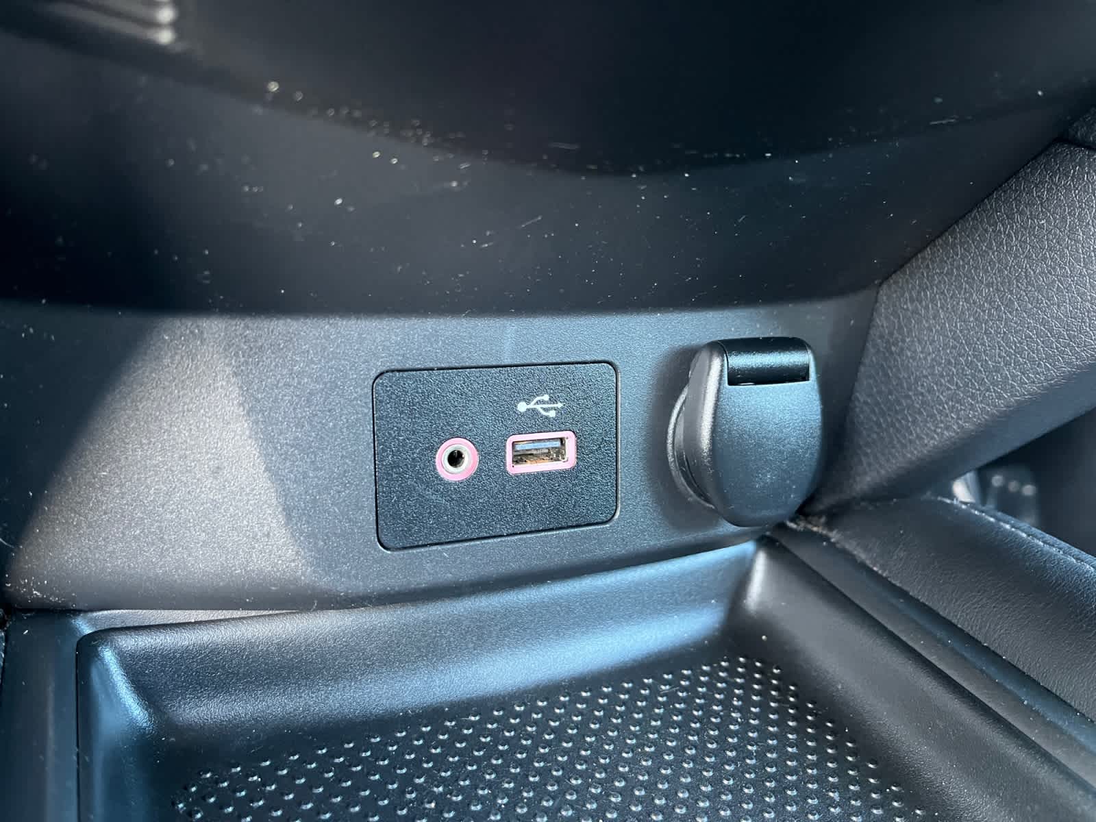 used 2018 Nissan Rogue car, priced at $15,379