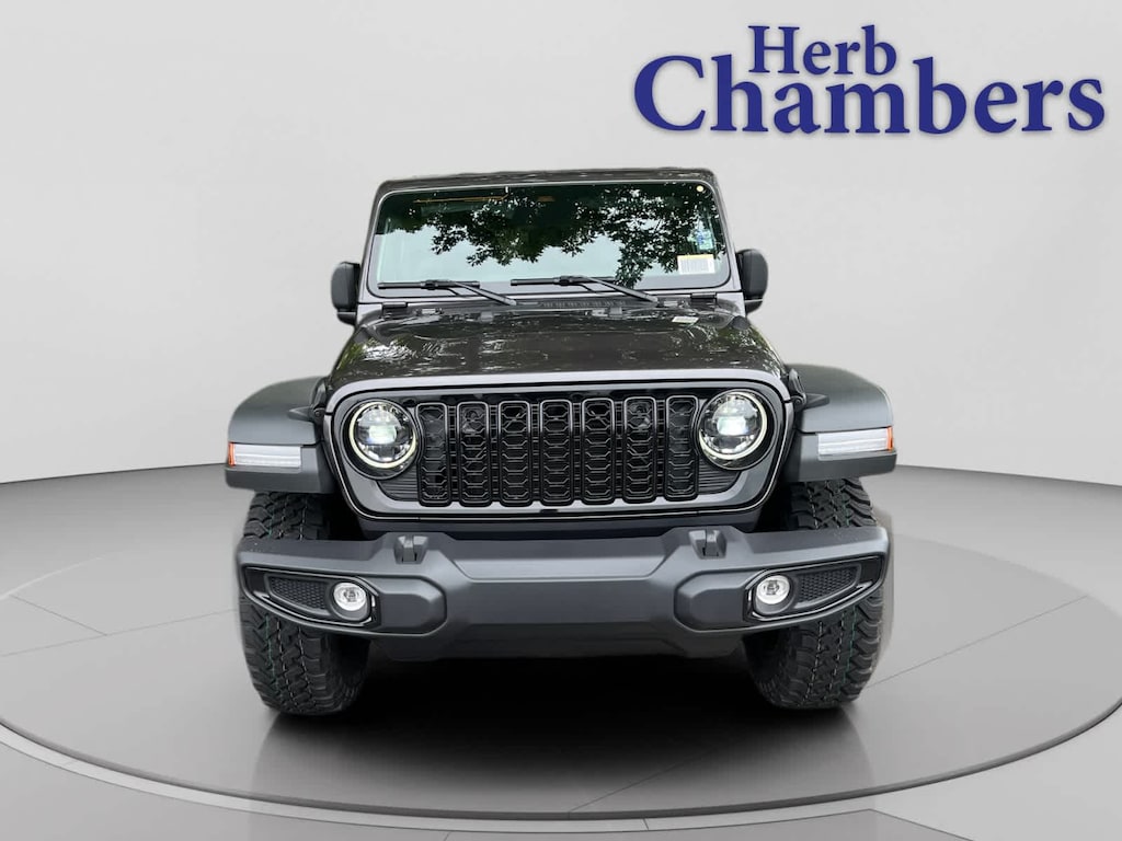 New 2025 Jeep Wrangler 4-DOOR WILLYS Sport Utility