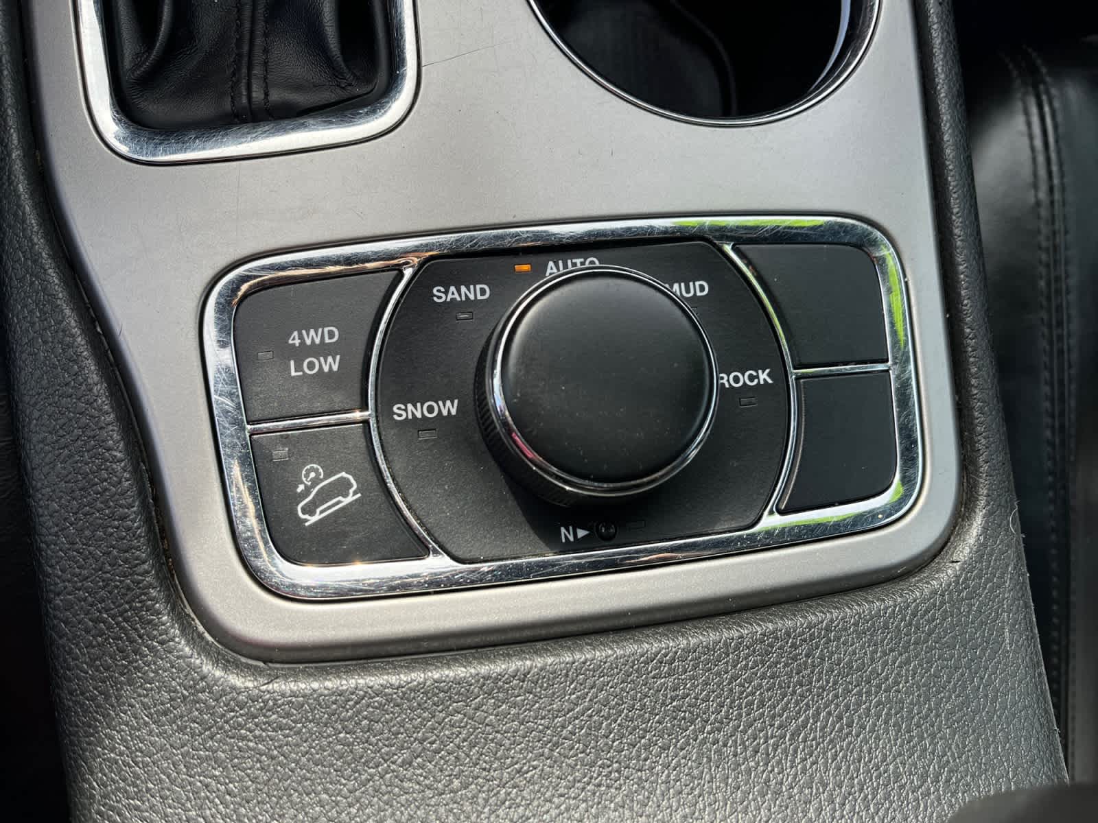 used 2022 Jeep Grand Cherokee WK car, priced at $25,074