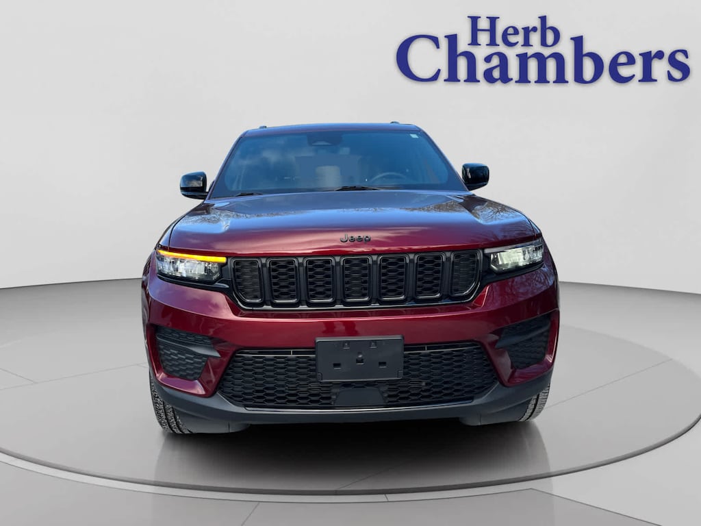 Used 2024 Jeep Grand Cherokee Altitude X SUV