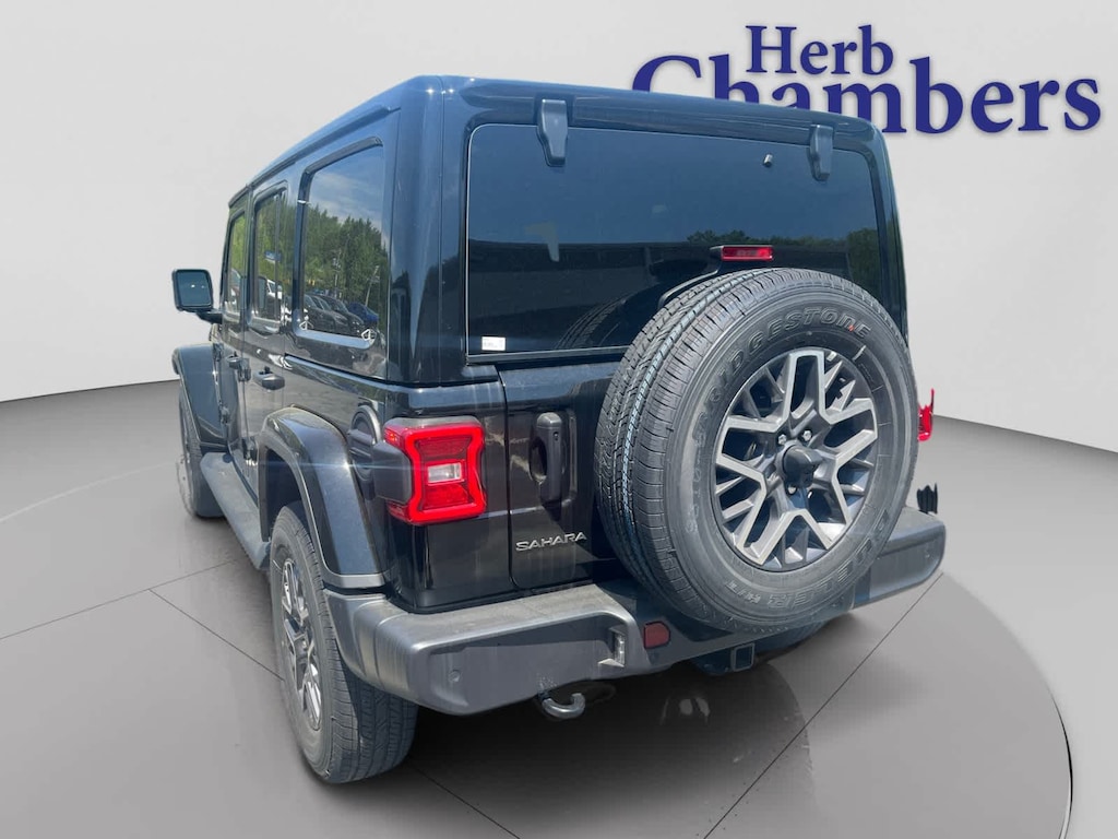 New 2026 Jeep Wrangler 4-DOOR SAHARA Sport Utility