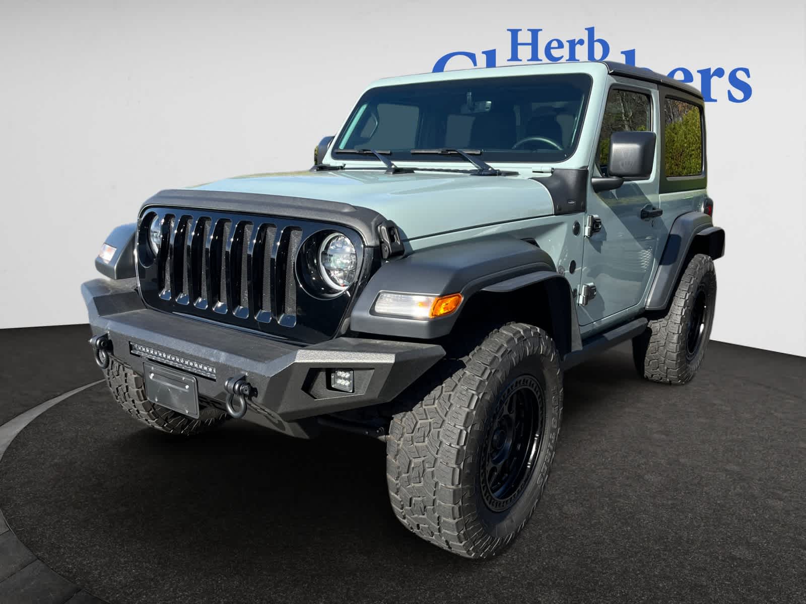 2023 Jeep Wrangler Willys photo 4