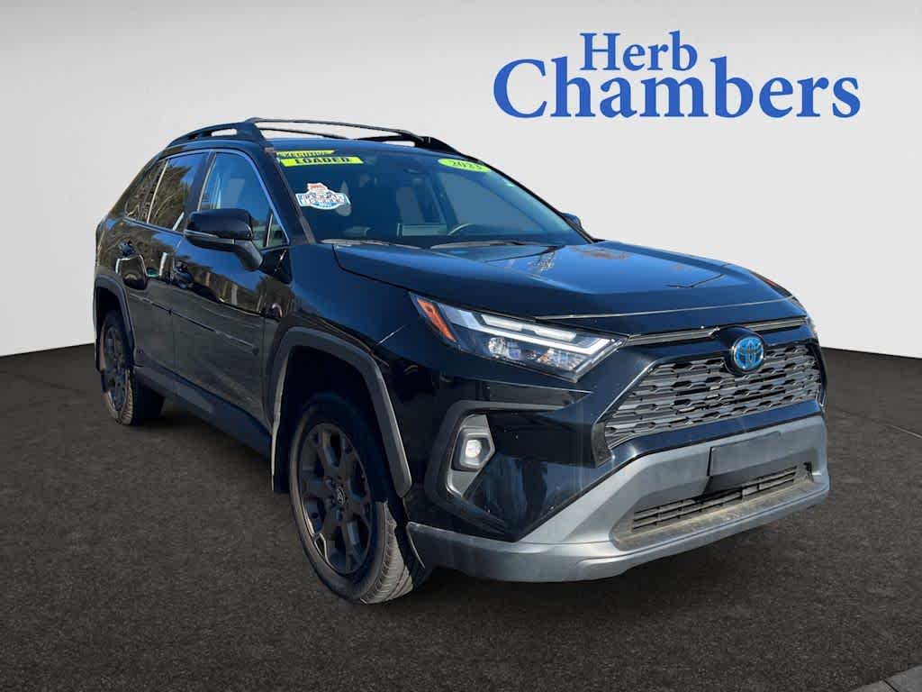 2023 Toyota RAV4 Hybrid photo 2