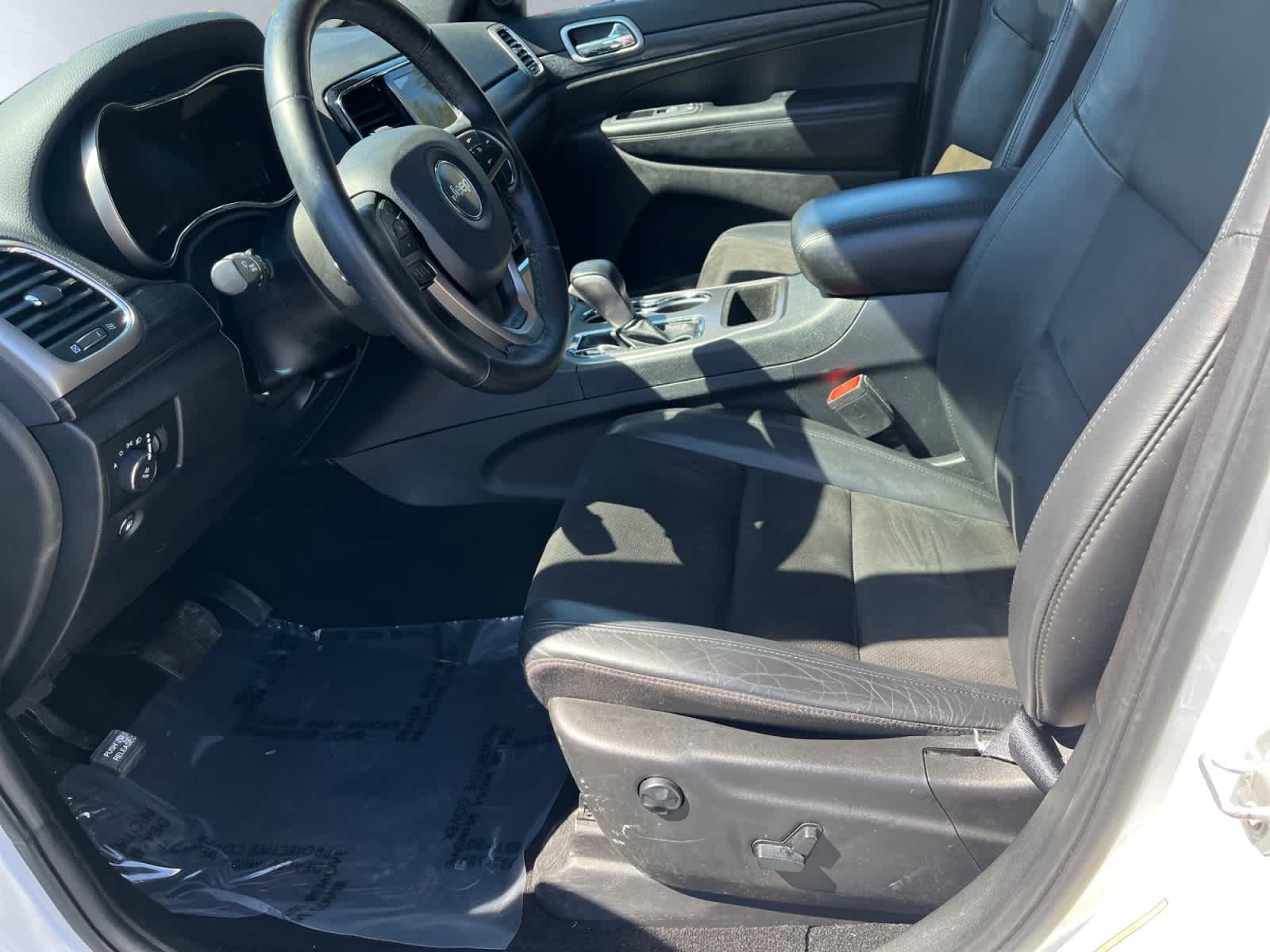 used 2020 Jeep Grand Cherokee car, priced at $20,739