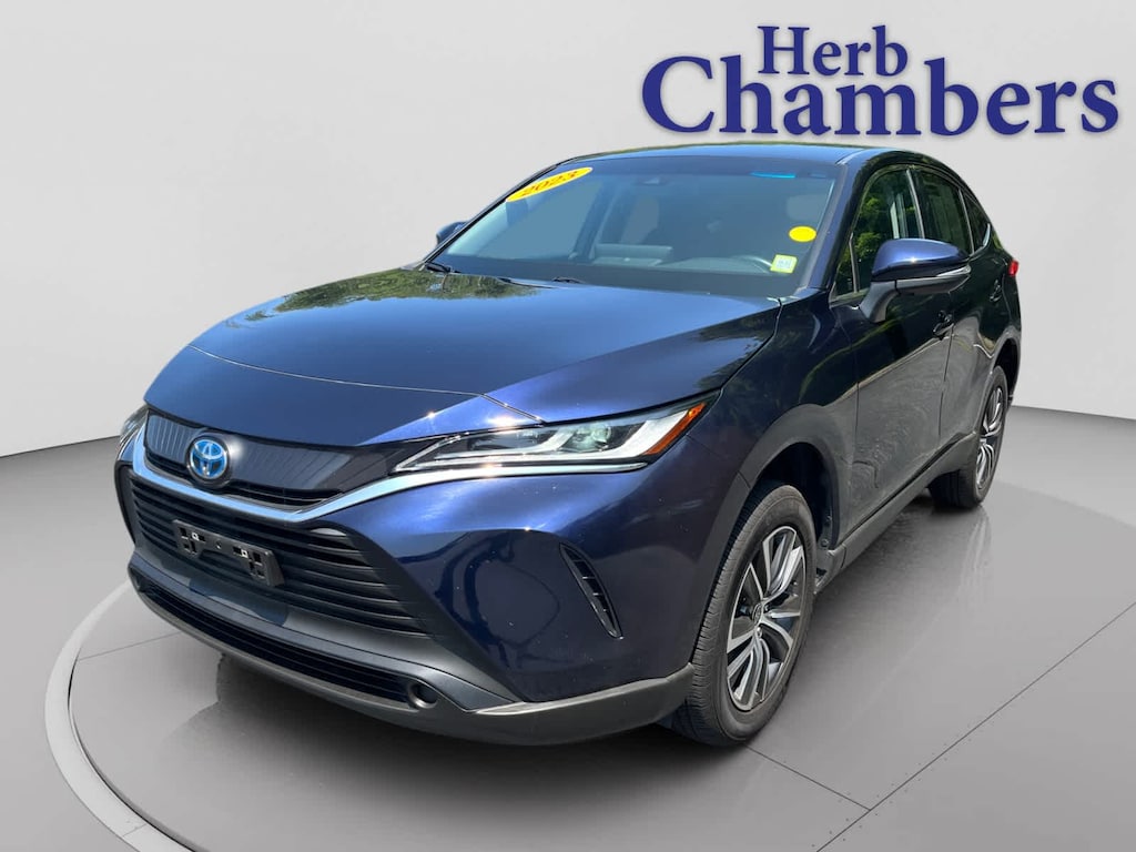 Used 2023 Toyota Venza LE SUV