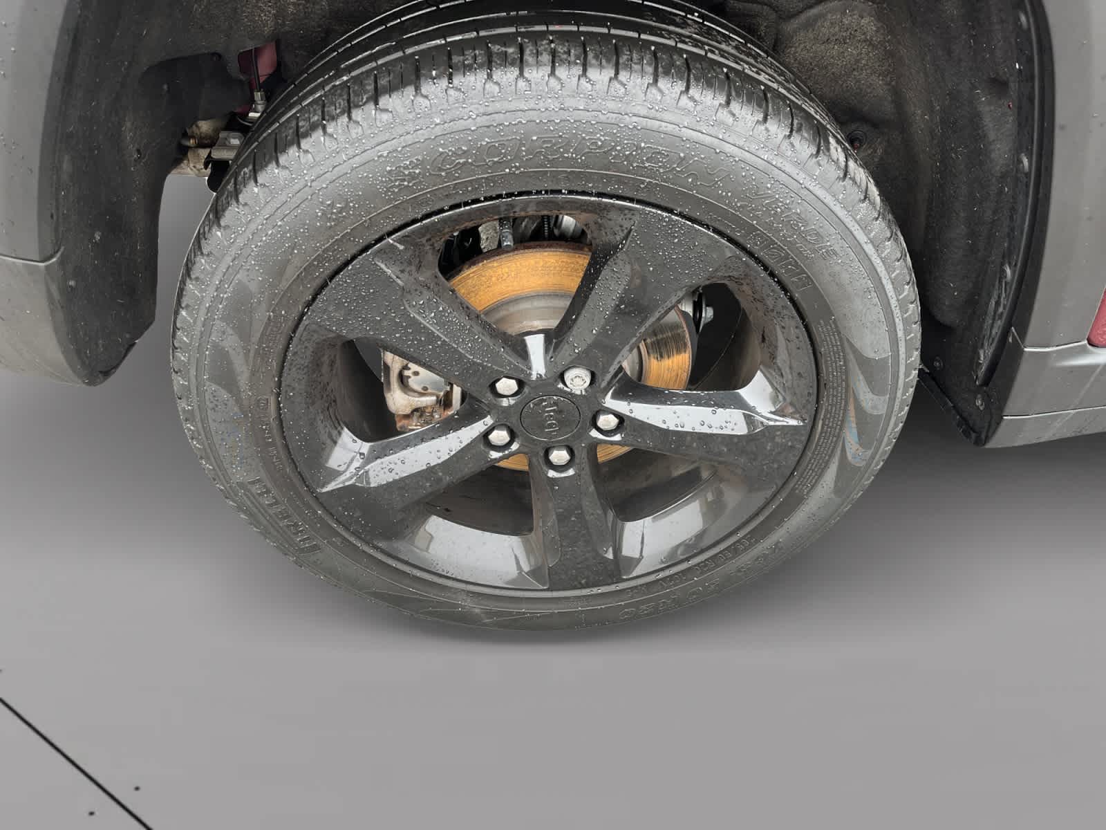 used 2023 Jeep Grand Cherokee car, priced at $33,131