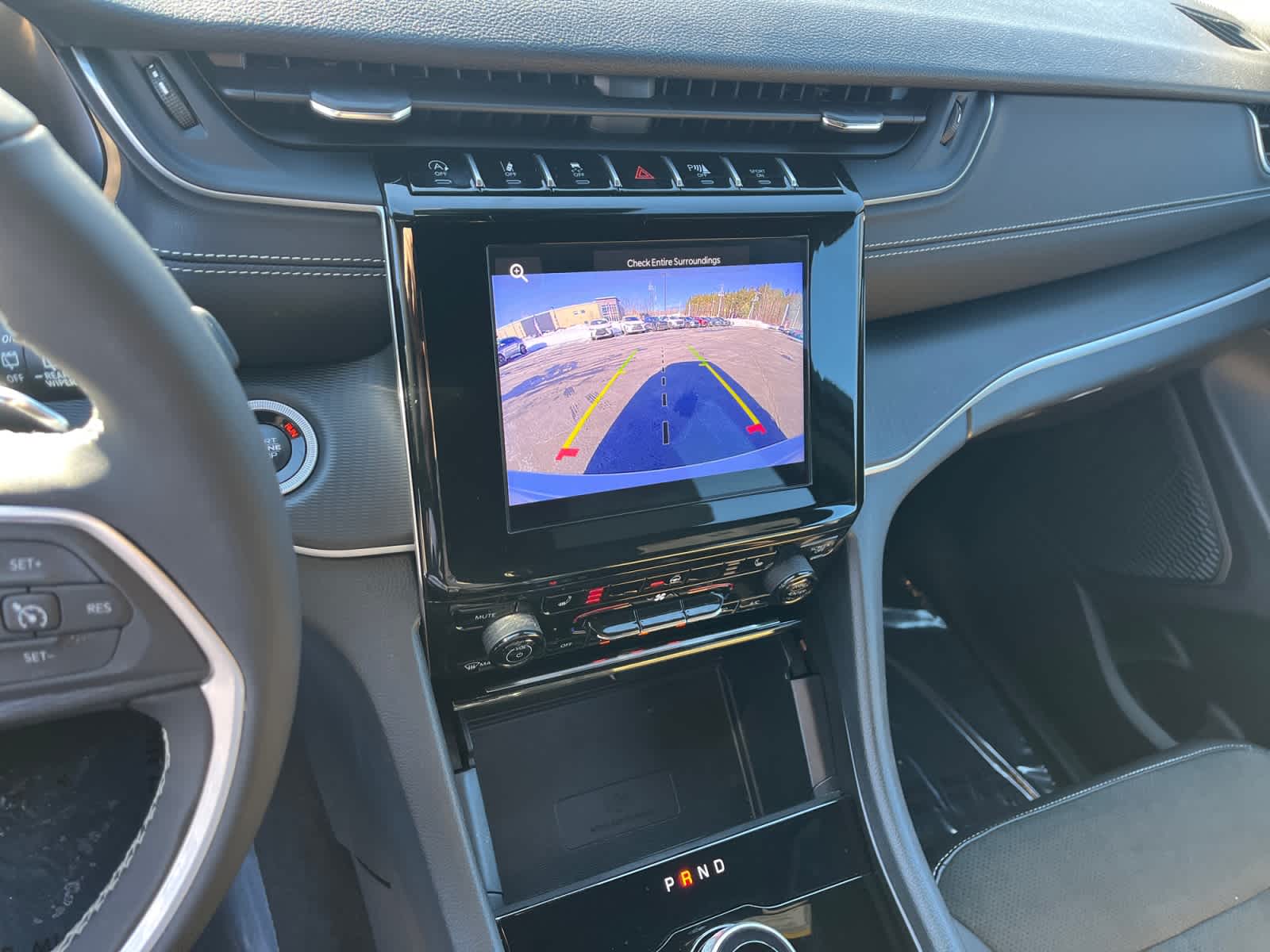 used 2025 Jeep Grand Cherokee car, priced at $37,633