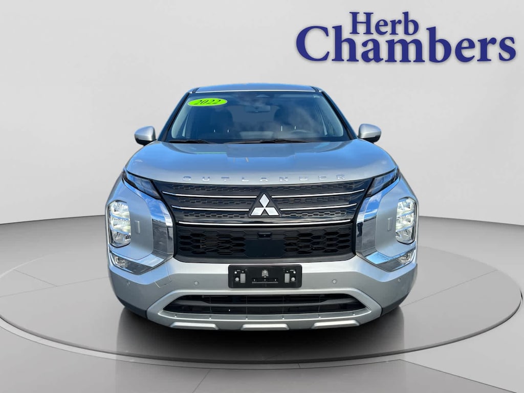 Used 2022 Mitsubishi Outlander SE CUV